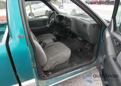 1994 Chevrolet S Truck S10 from USA, damaged, VIN 1GCCS14Z6R8163370